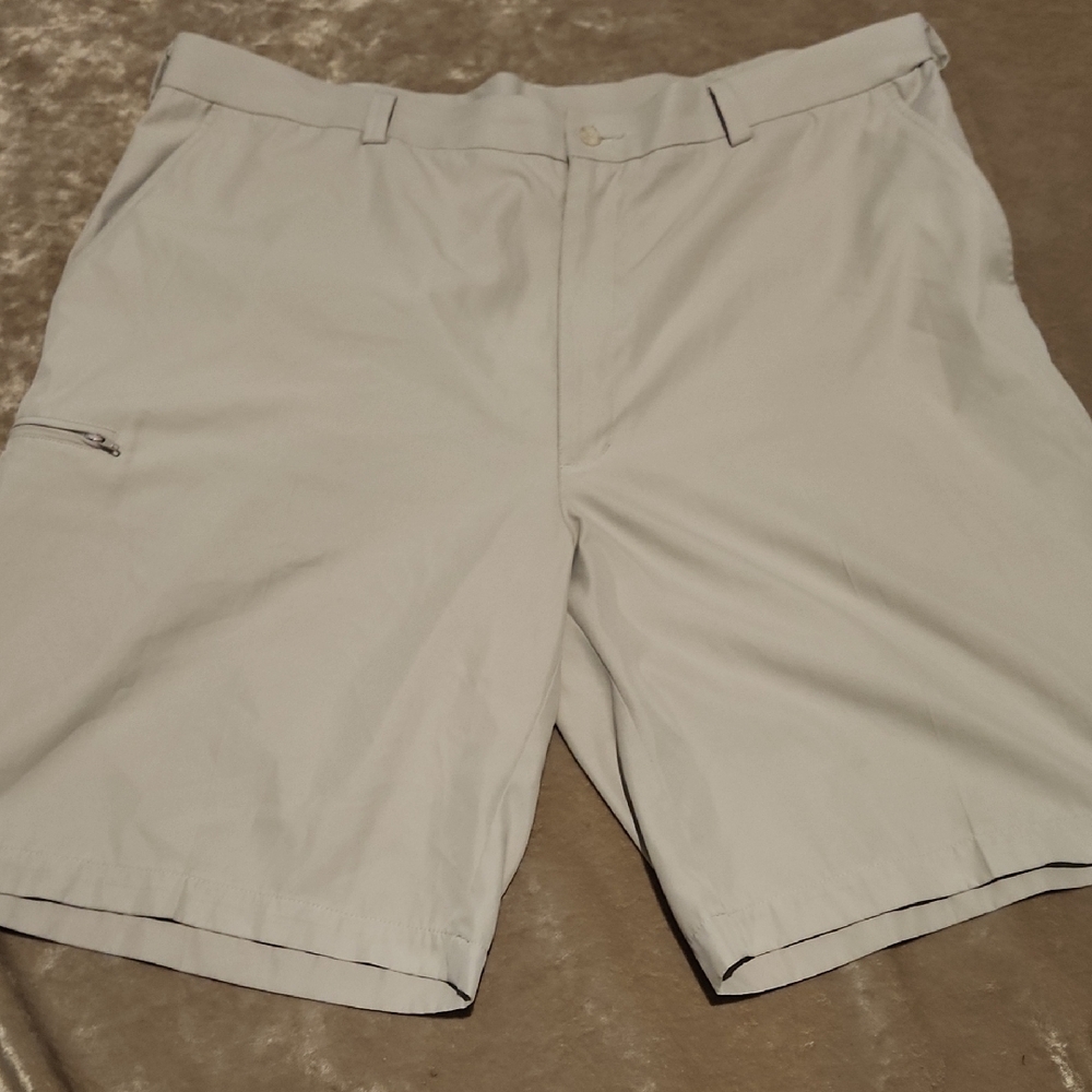 Men's Light Gray Shorts
